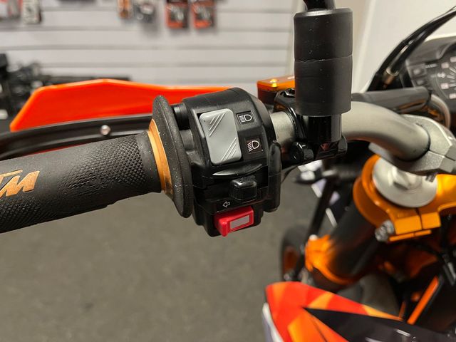 ktm - 690-smc-r