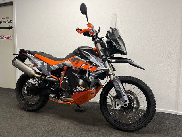 ktm - 790-adventure-r