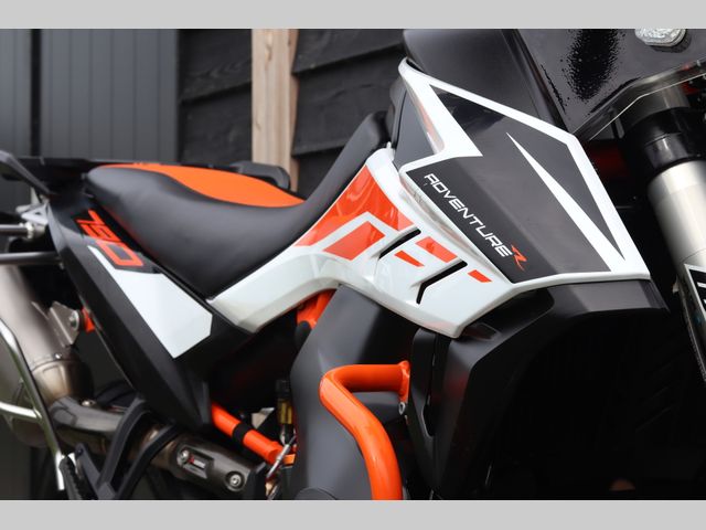 ktm - 790-adventure-r