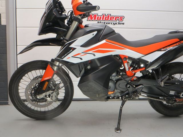 ktm - 790-adventure-r