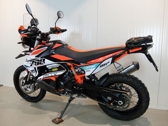 ktm - 790-adventure-r