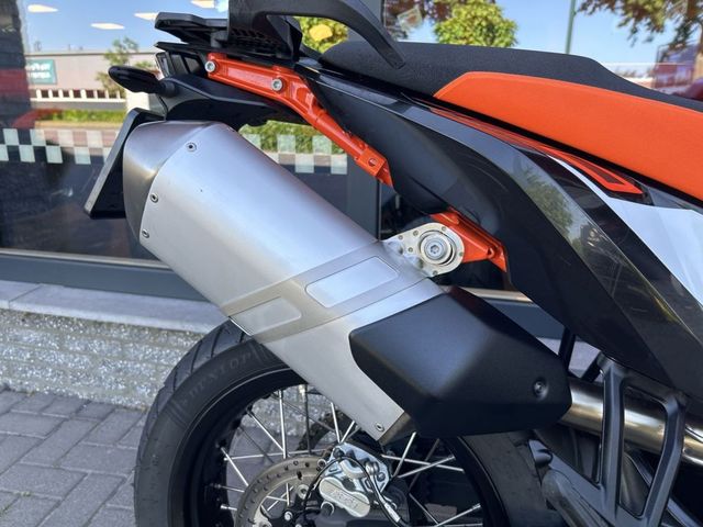 ktm - 790-adventure-r
