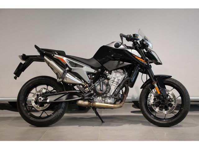 ktm - 790-duke