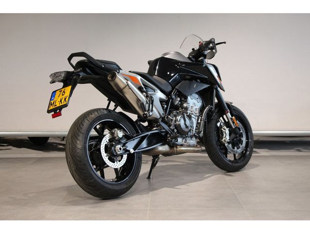 ktm - 790-duke