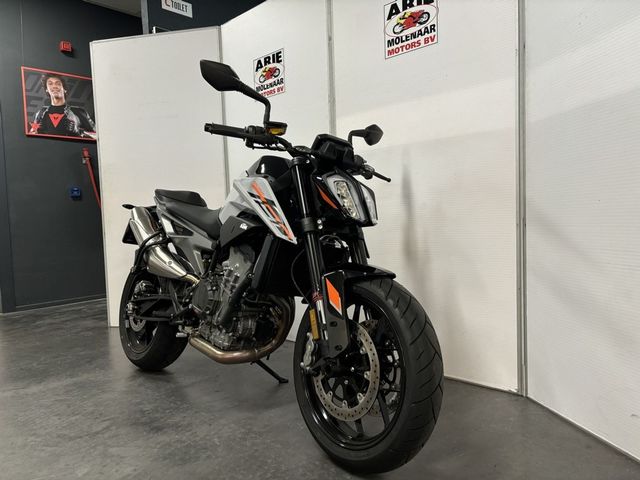 ktm - 790-duke