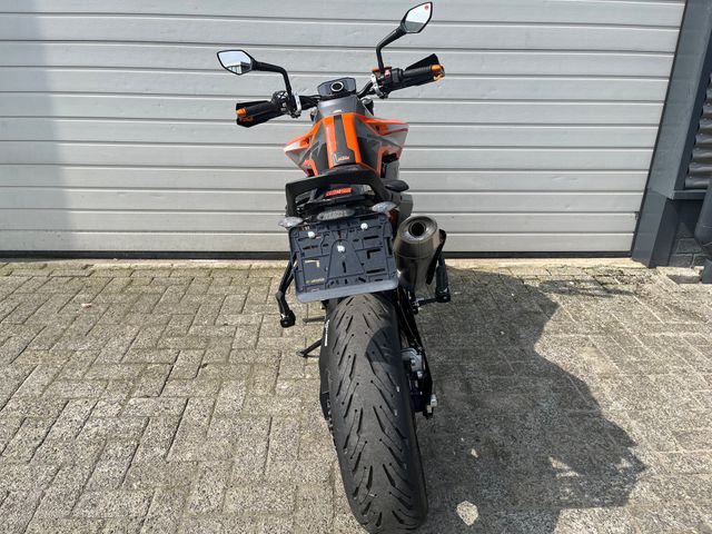 ktm - 790-duke