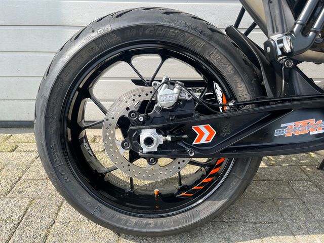 ktm - 790-duke