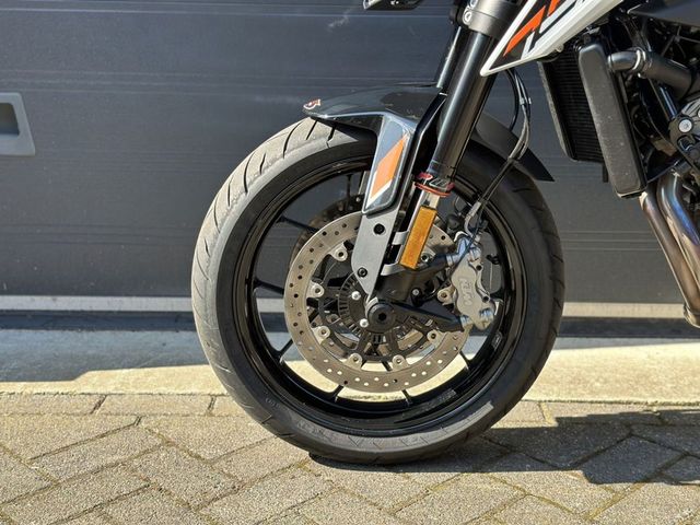 ktm - 790-duke