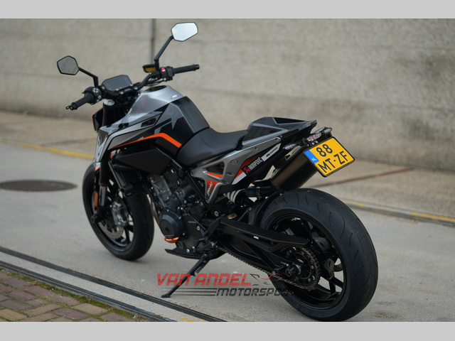 ktm - 790-duke