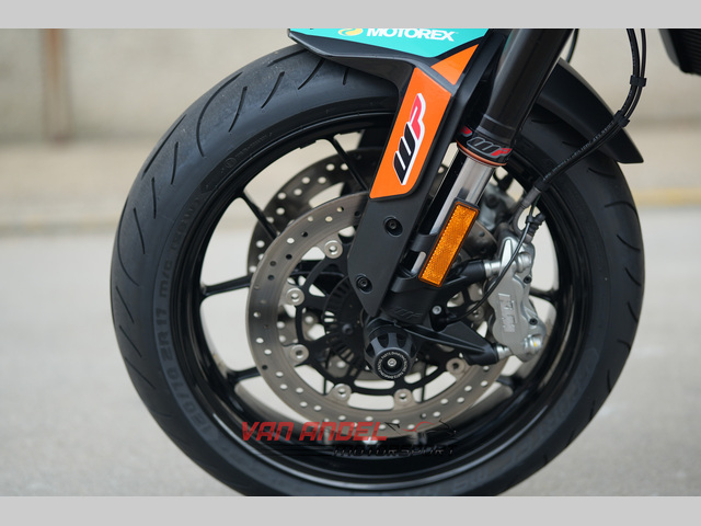 ktm - 790-duke