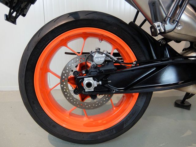 ktm - 790-duke