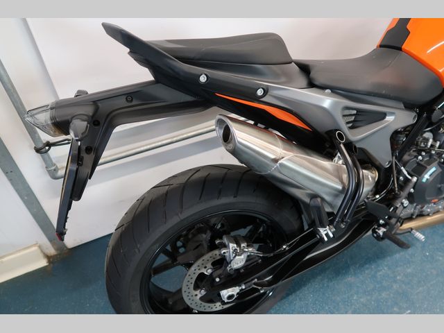 ktm - 790-duke