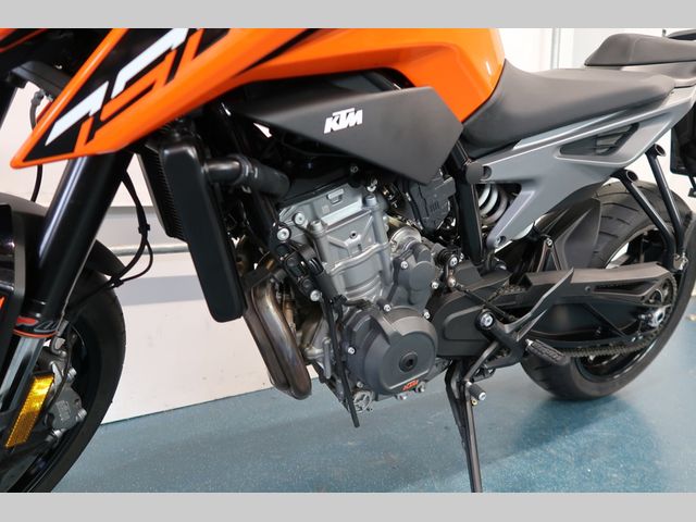 ktm - 790-duke