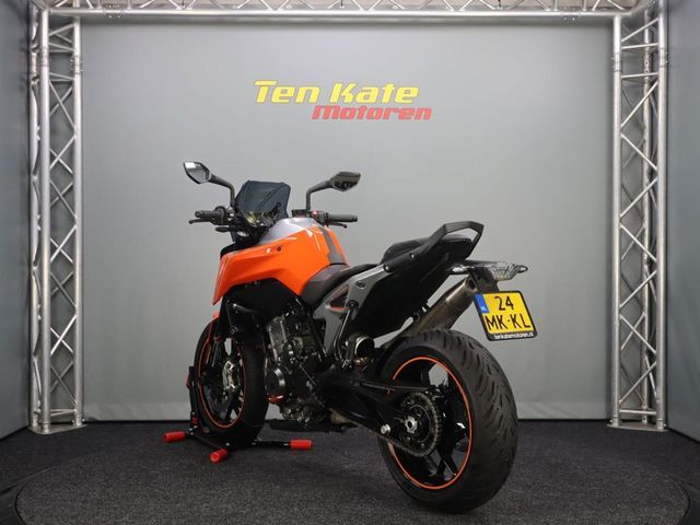 ktm - 790-duke