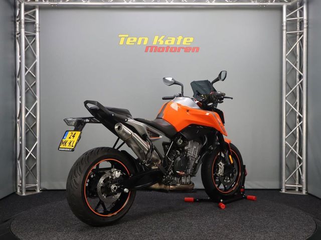 ktm - 790-duke