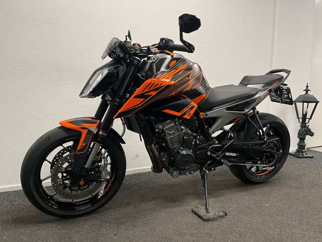 ktm - 790-duke