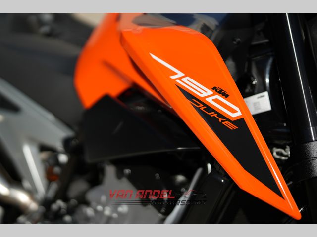 ktm - 790-duke