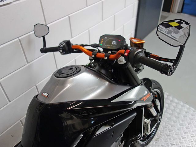 ktm - 790-duke