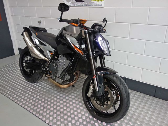 ktm - 790-duke