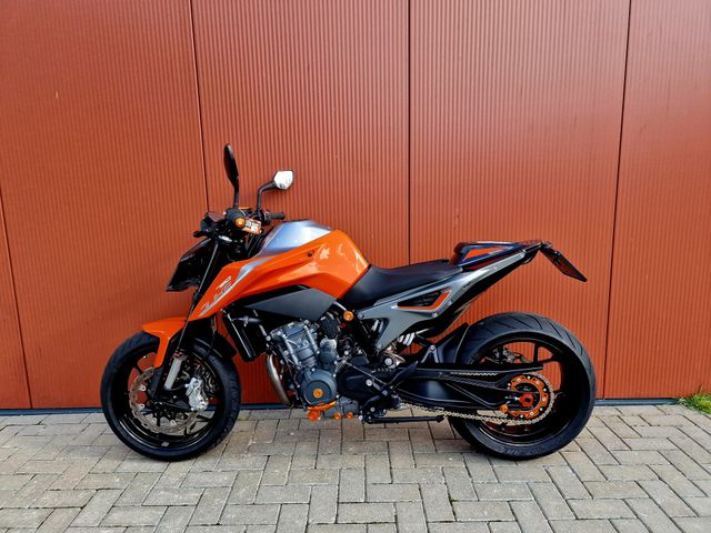 ktm - 790-duke