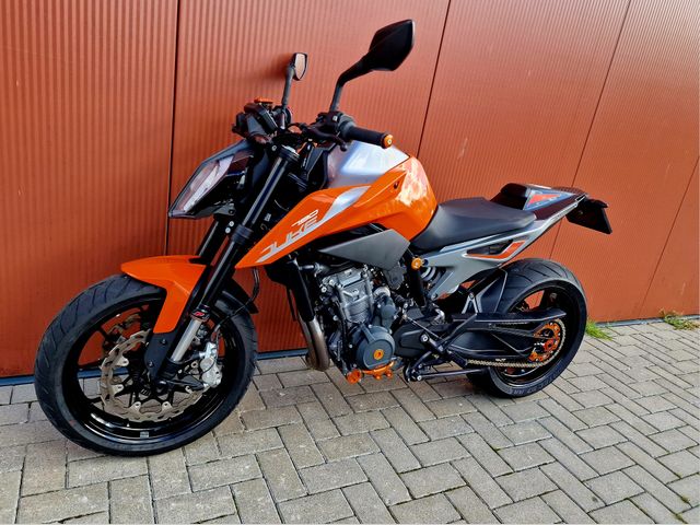 ktm - 790-duke