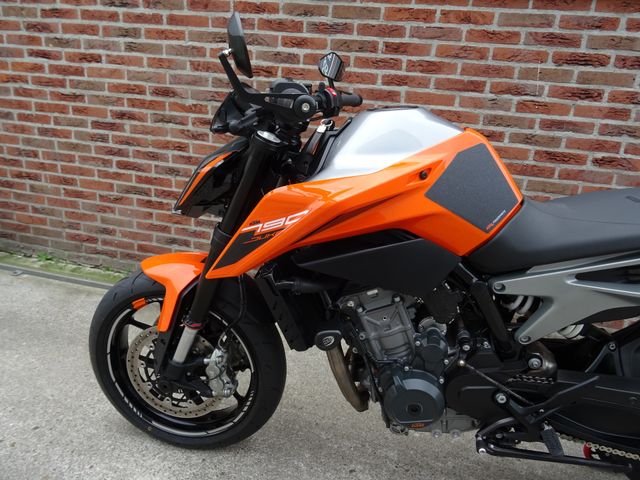 ktm - 790-duke