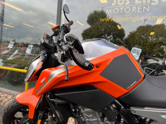 ktm - 790-duke