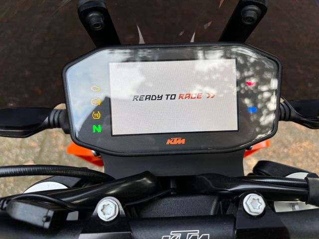 ktm - 790-duke