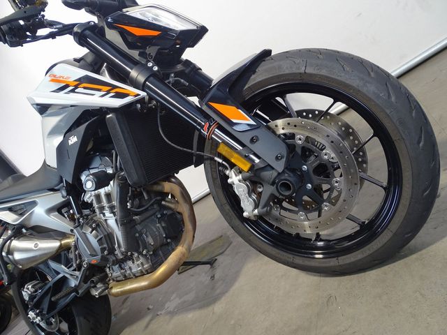 ktm - 790-duke