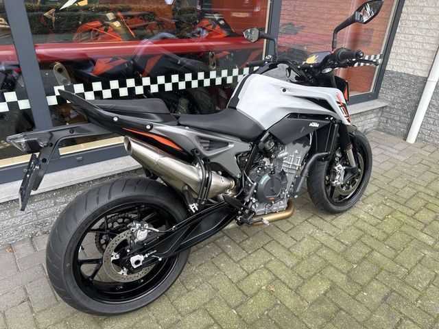 ktm - 790-duke