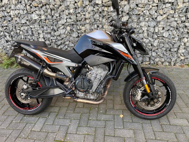 ktm - 790-duke