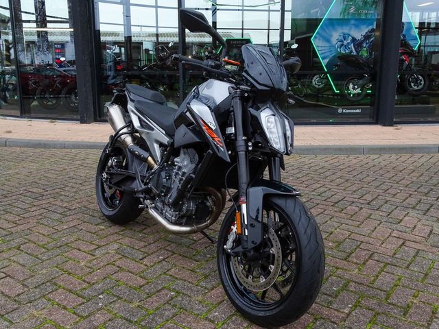 ktm - 790-duke