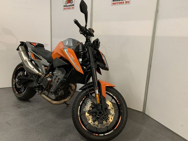 ktm - 790-duke