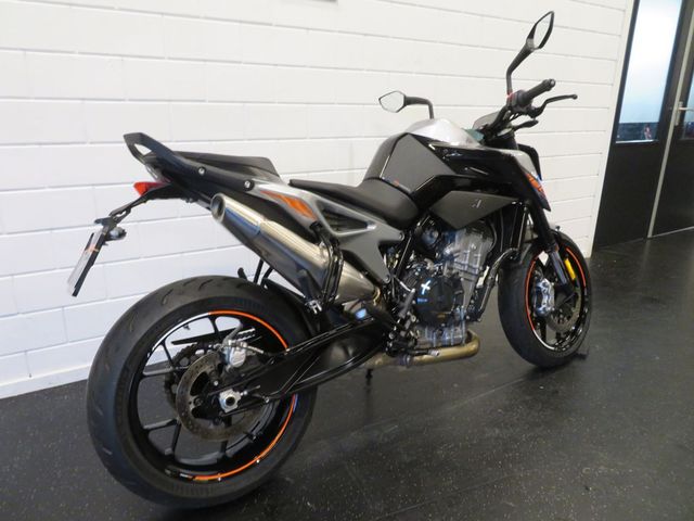 ktm - 790-duke