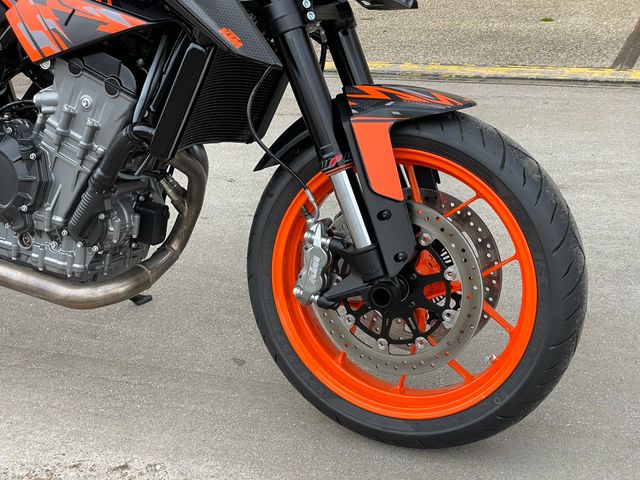 ktm - 790-duke