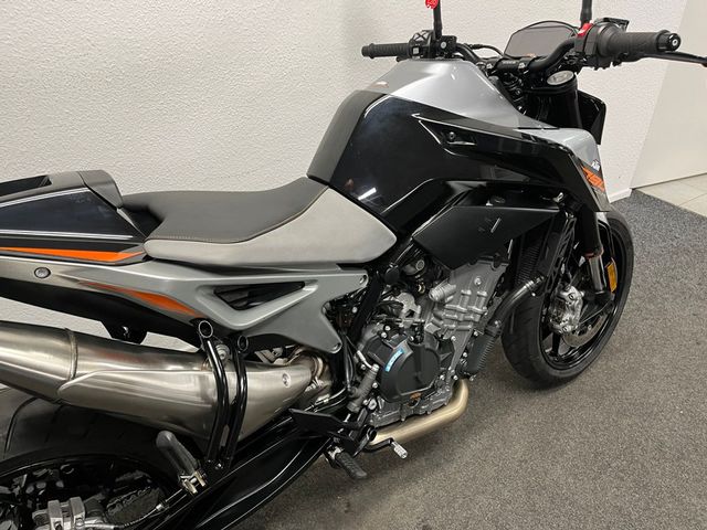 ktm - 790-duke