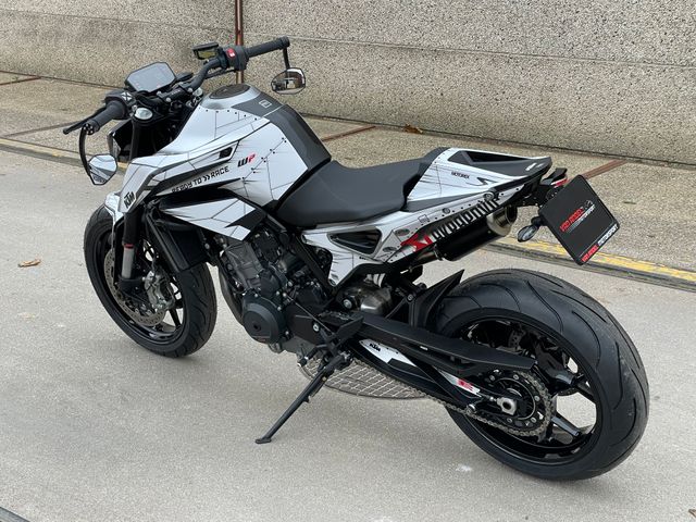 ktm - 790-duke