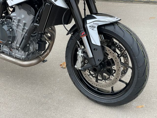 ktm - 790-duke