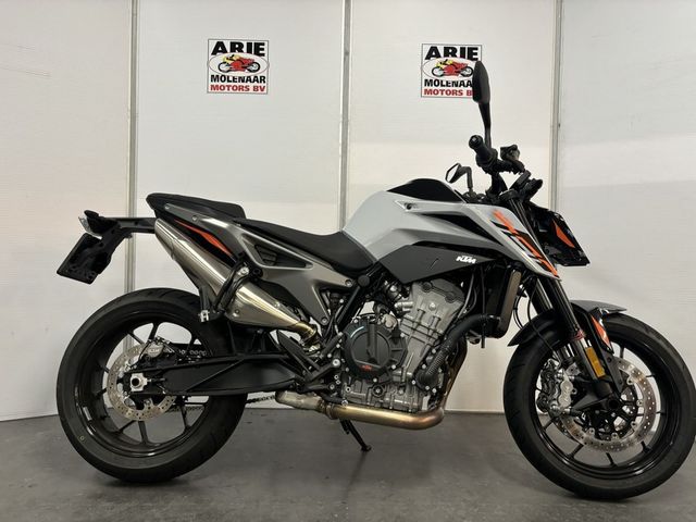 ktm - 790-duke