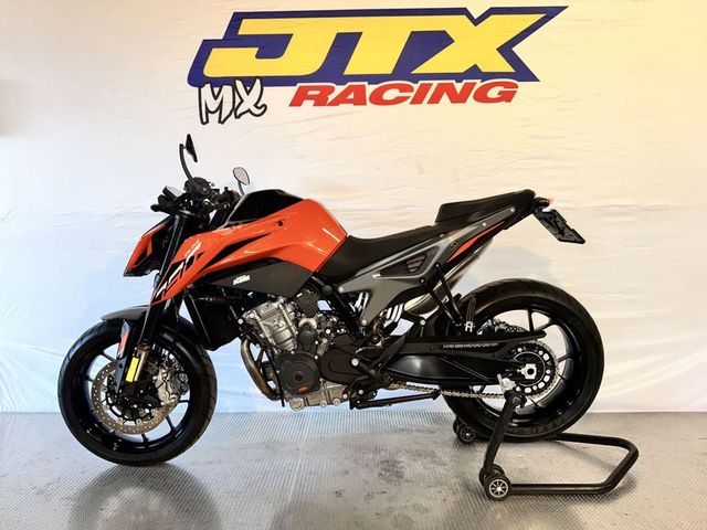 ktm - 790-duke