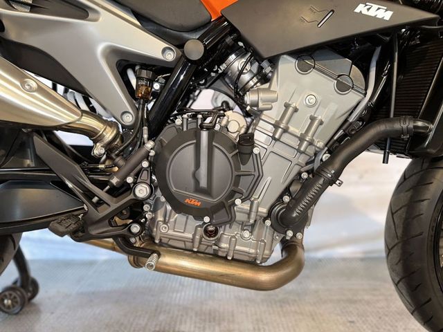 ktm - 790-duke