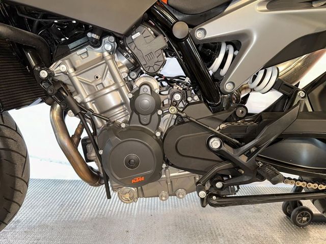 ktm - 790-duke