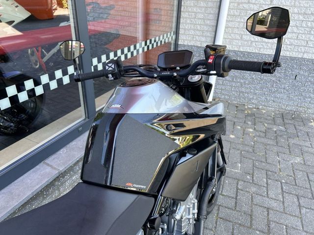 ktm - 790-duke