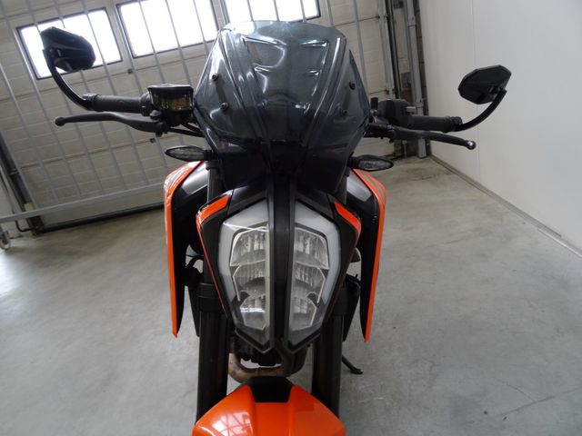ktm - 790-duke