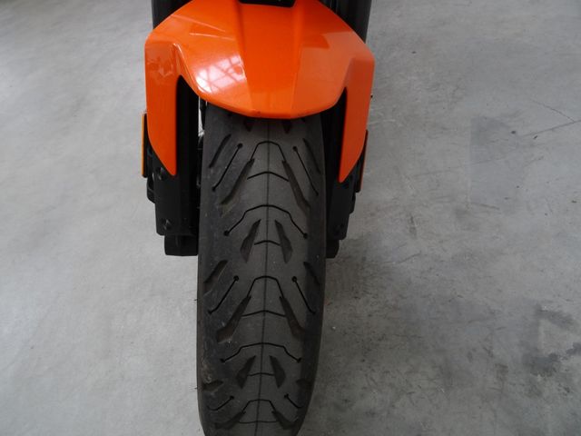 ktm - 790-duke