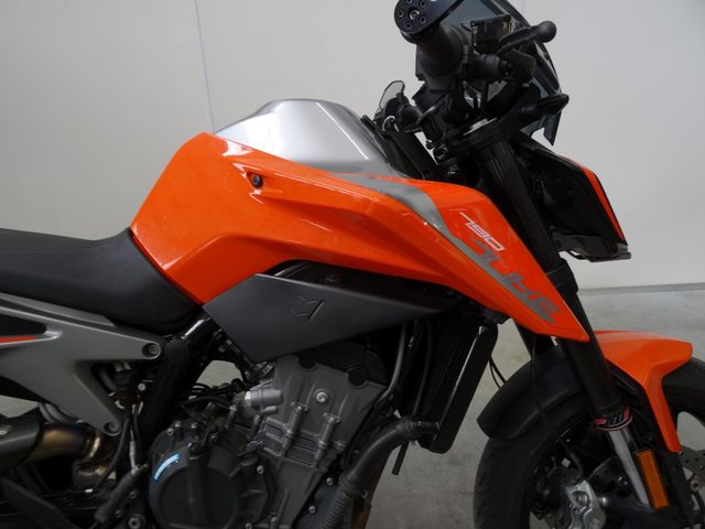 ktm - 790-duke
