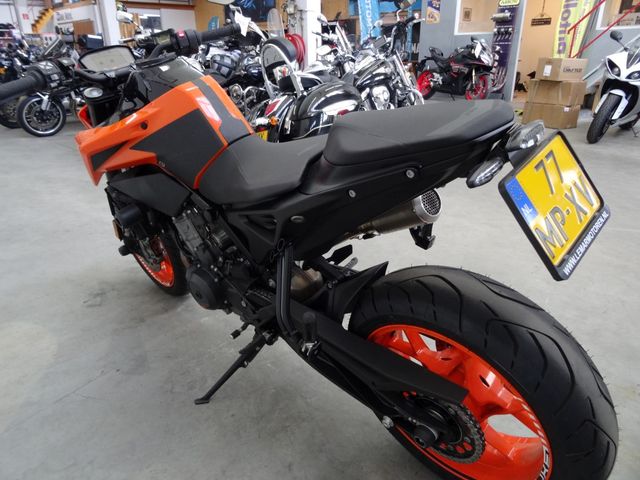 ktm - 790-duke