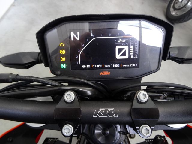 ktm - 790-duke