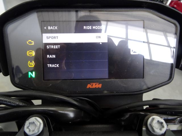 ktm - 790-duke