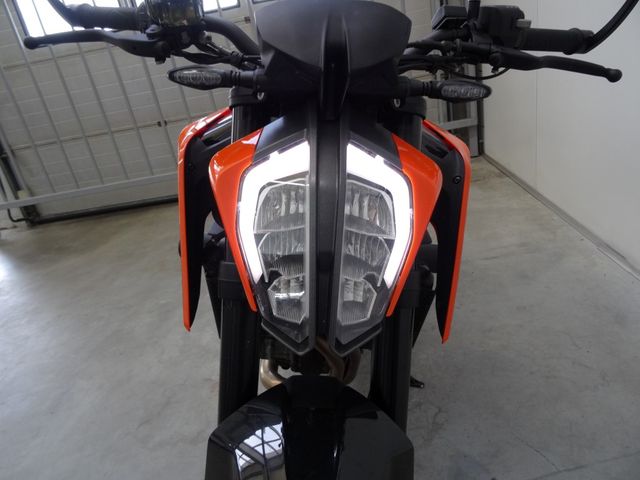 ktm - 790-duke